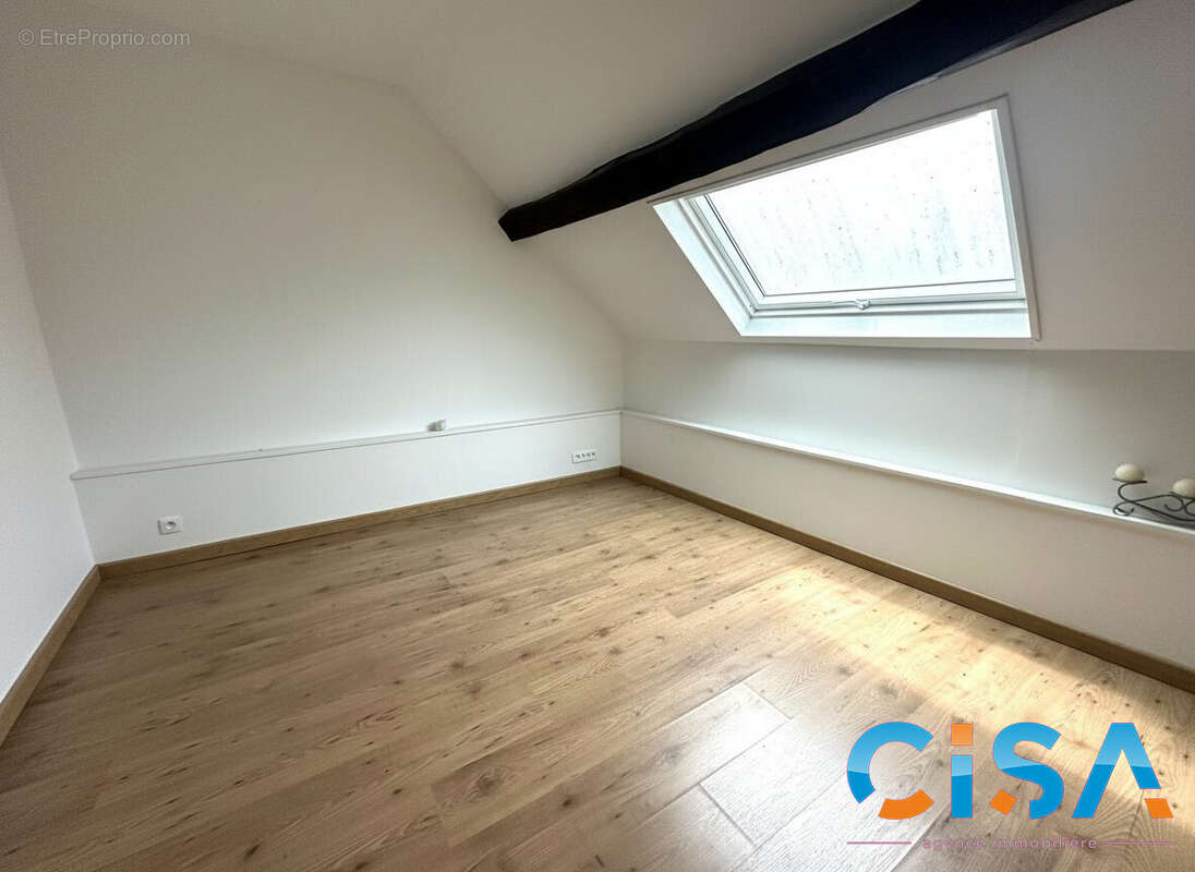 Maison à NEUILLY-EN-THELLE