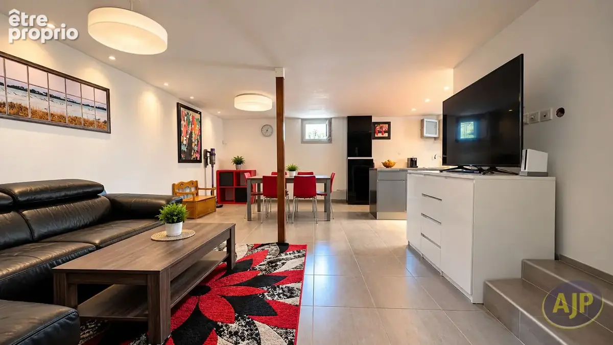 Maison 8 pièces 140 m² à vendre à Aizenay (85190) - photo 3
