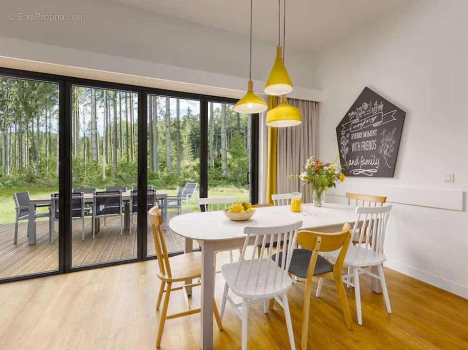 INVESTISSEMENT LOCATIF  HATTIGNY  Résidence résidence de Tourisme Center Parcs Les Trois Forêts  8.26 % de rentabilité - photo 3