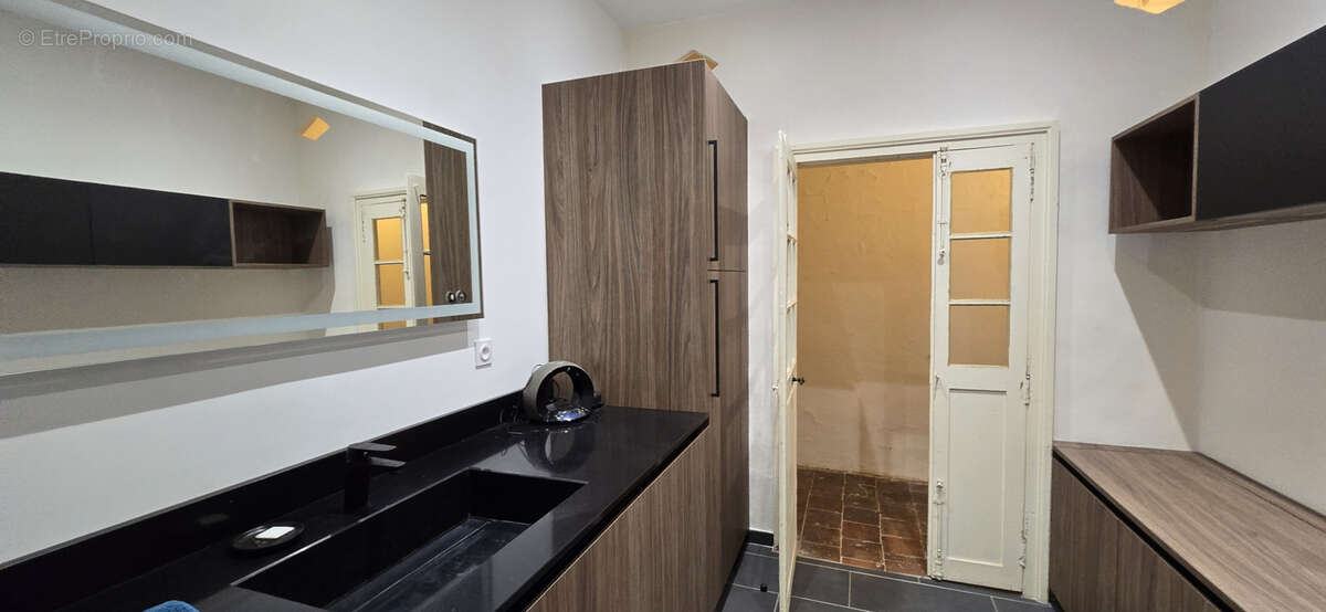 Maison à MONTPEYROUX