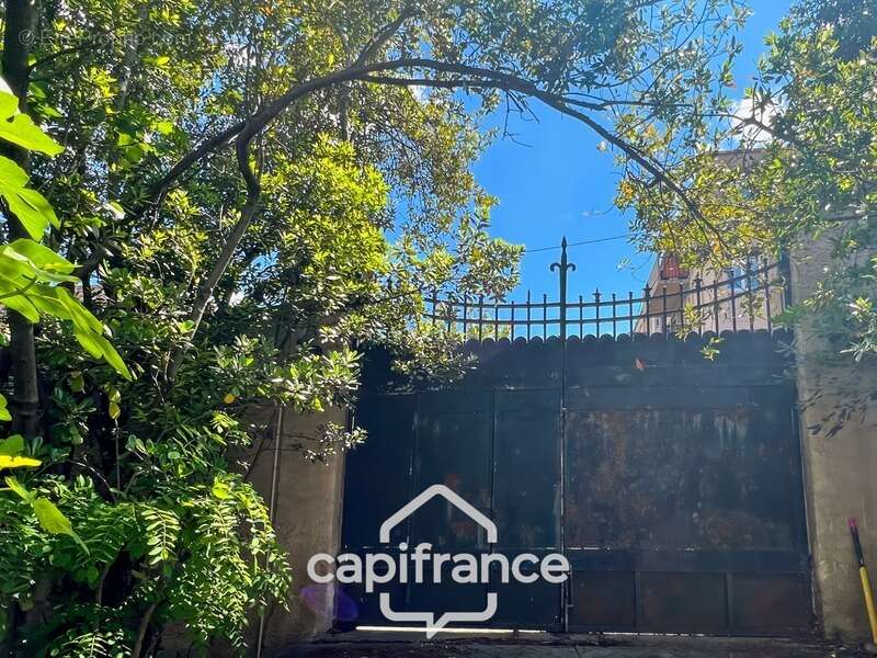 Maison à MARSEILLE-11E