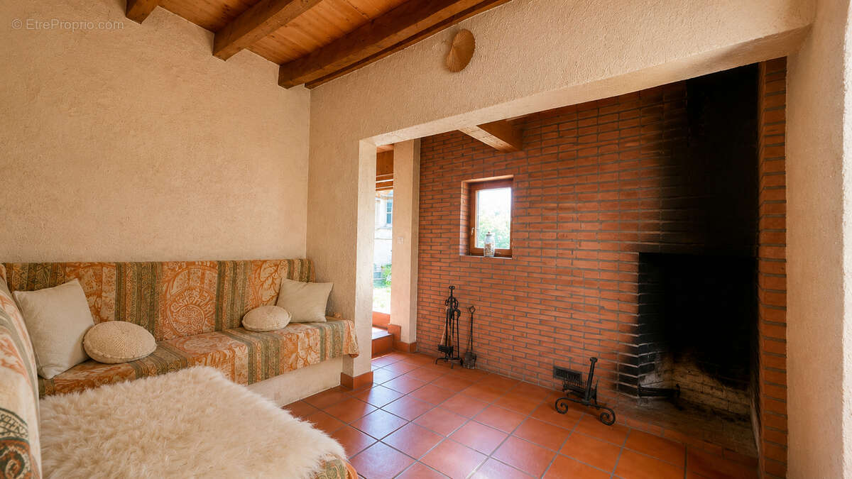Maison à CHABRELOCHE