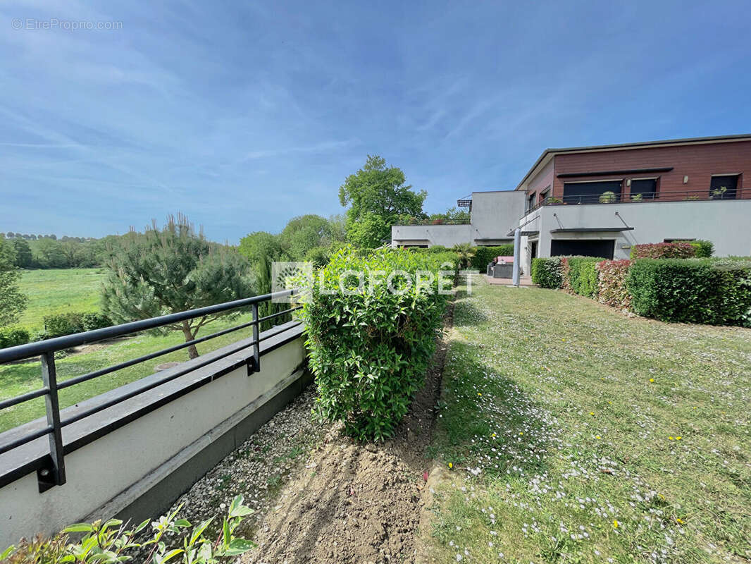 Appartement Santeny 3 pièce(s) 75 m2 - photo 4