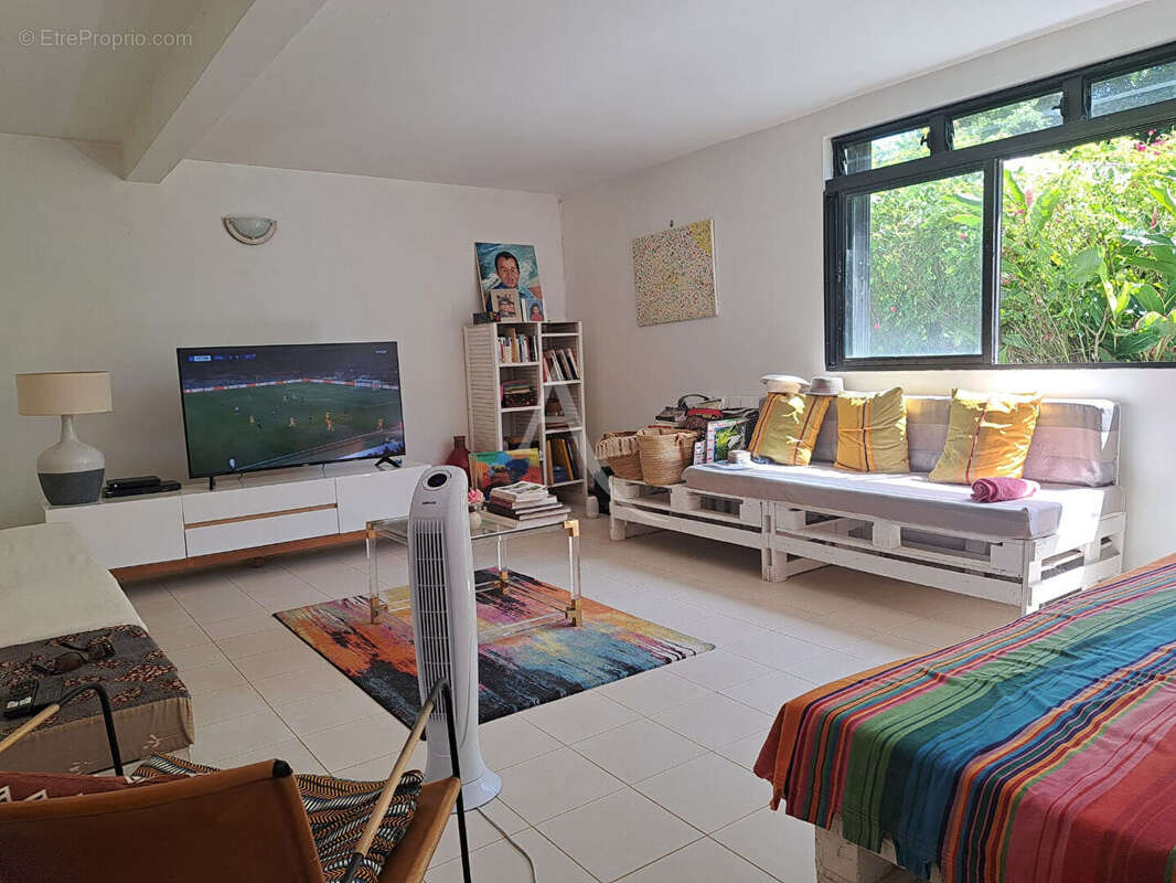 NOUVEAUTE: A TRINITE Villa "Basilic" d'architecte  5 pièce(s) - photo 6