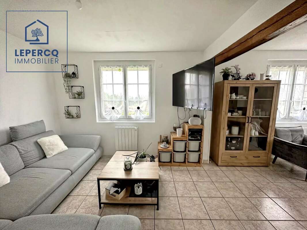 Maison à EMEVILLE