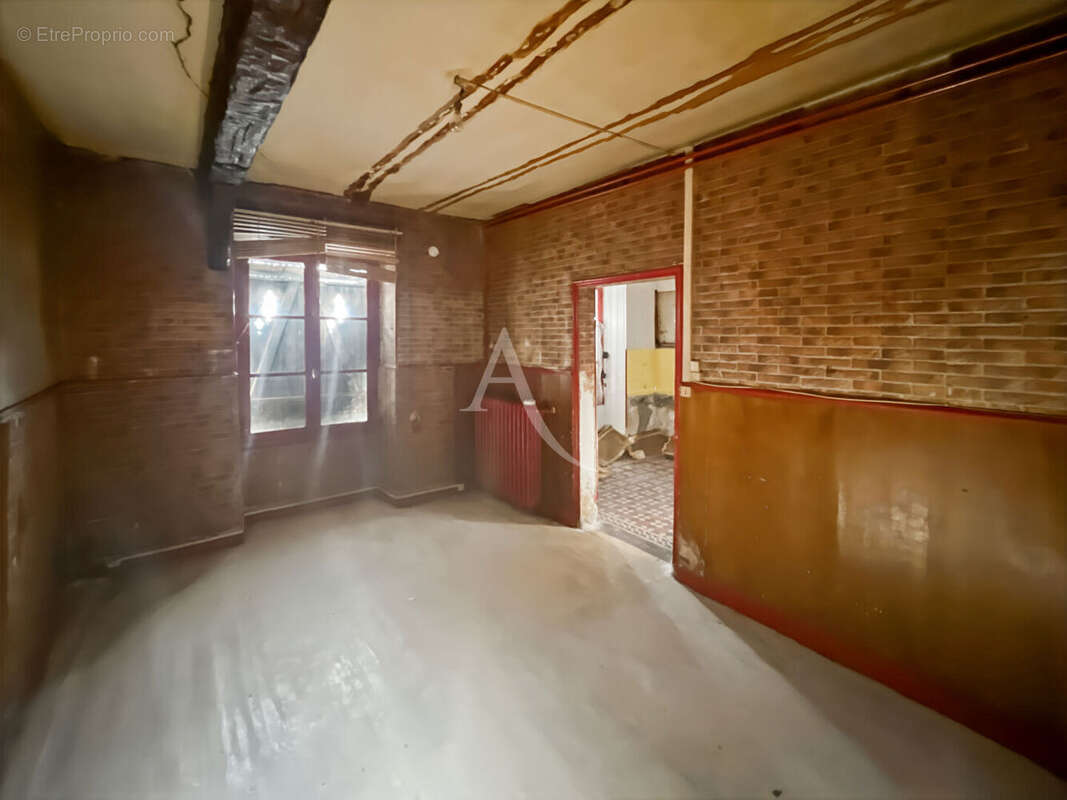 Maison à VAUX-SUR-SEINE