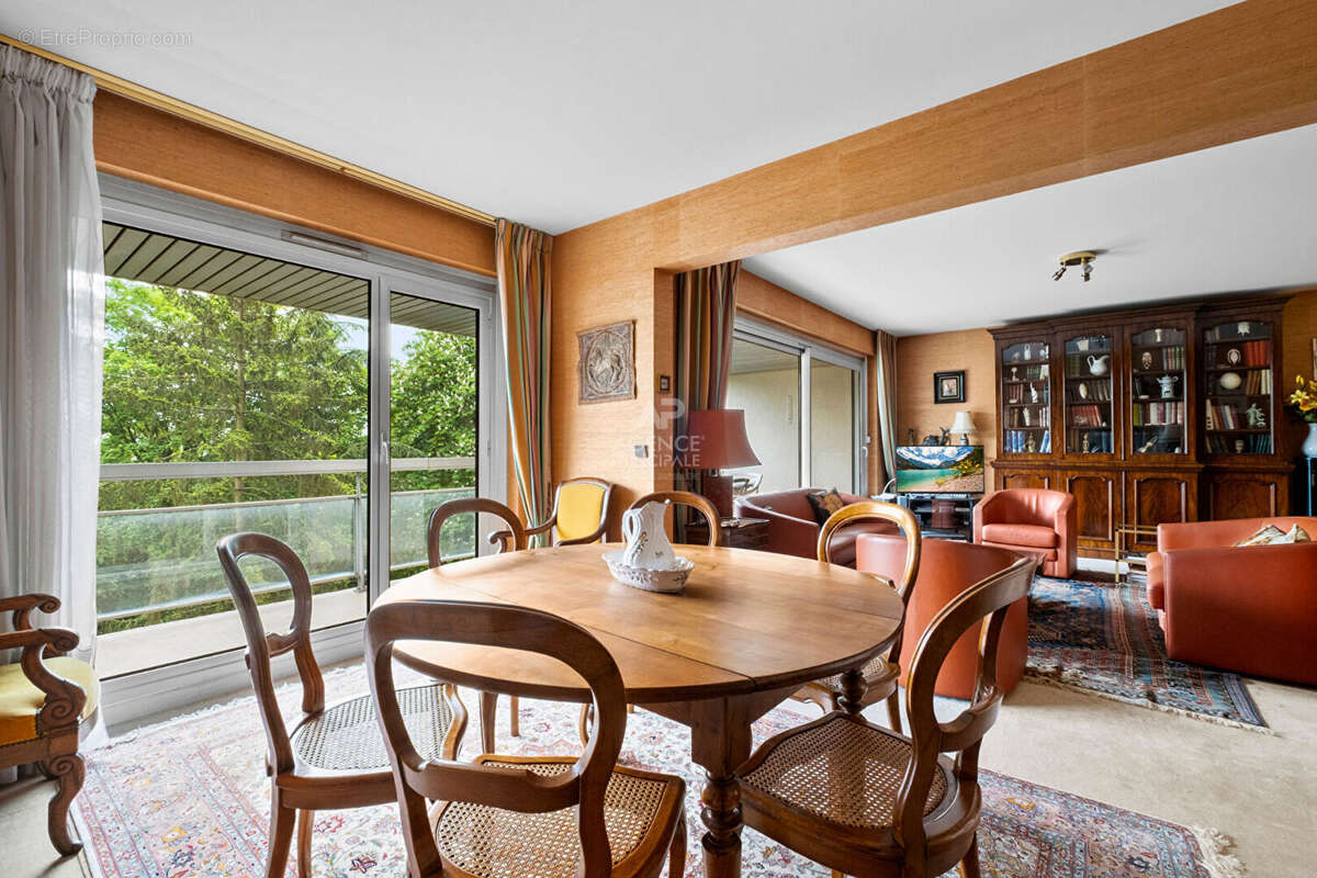 Appartement à SAINT-GERMAIN-EN-LAYE