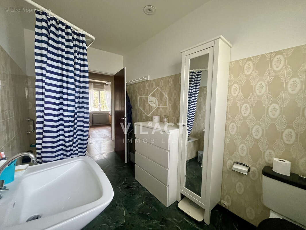 Maison à BLANQUEFORT