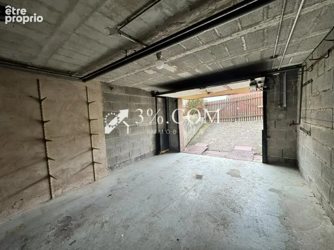 3%COM Maison à rénover avec jardin - photo 11