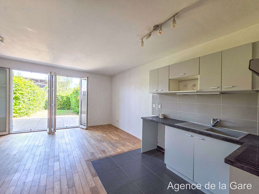 Appartement à MAISONS-LAFFITTE