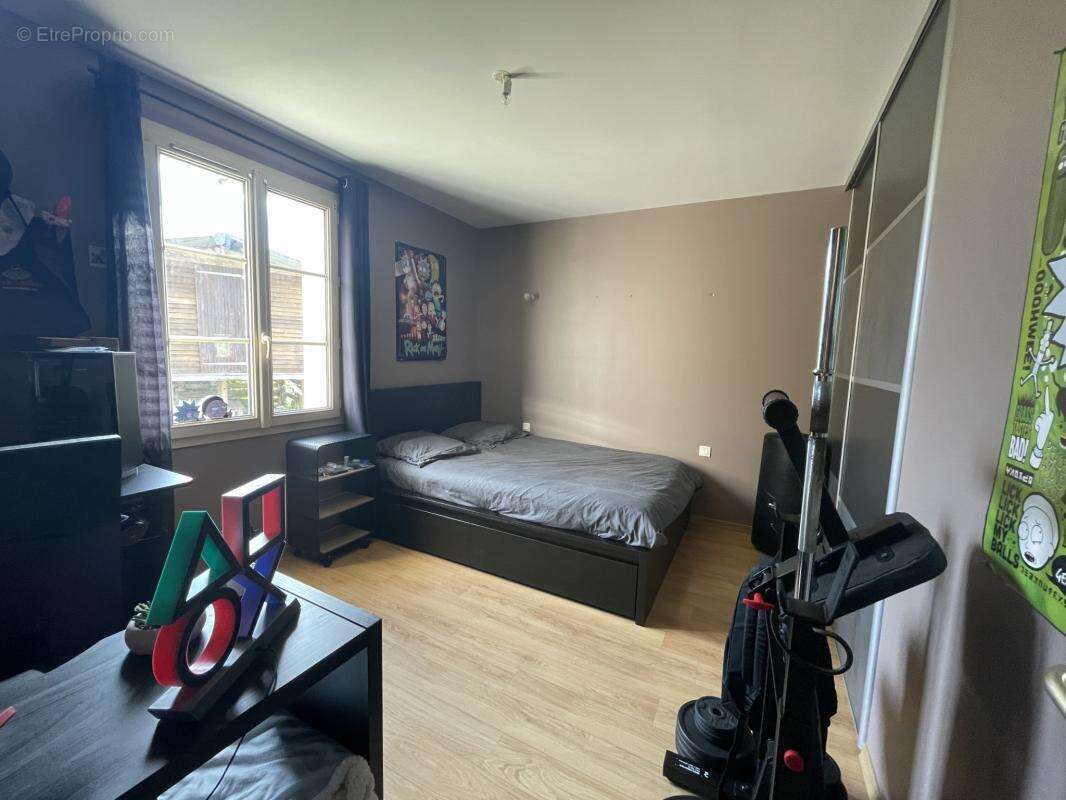 Propriété d'exception de plain-pied avec piscine - Availles- - photo 11
