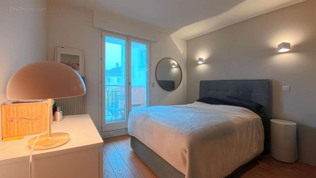 Appartement à NOGENT-SUR-MARNE