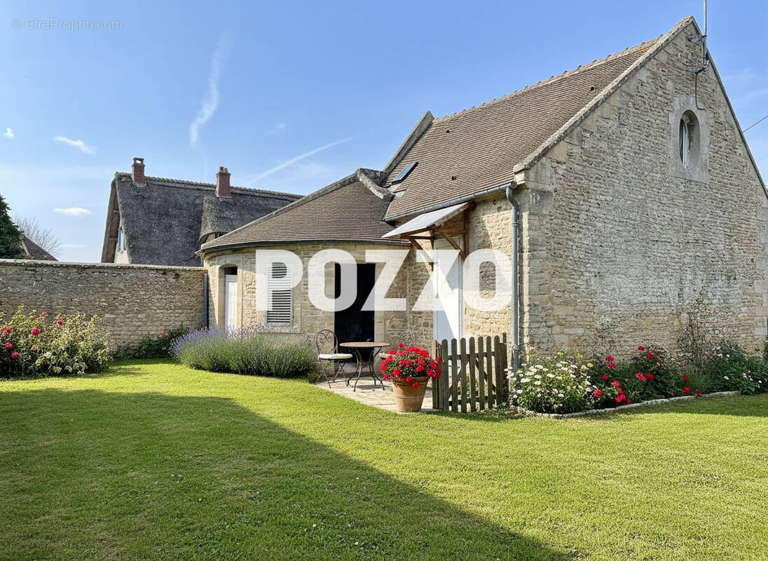 Maison à BERNIERES-SUR-MER