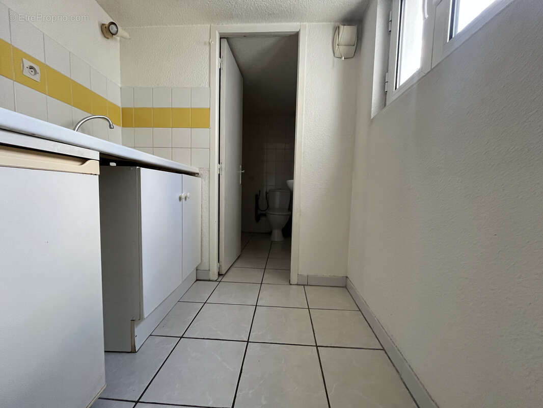 T1 de 26 m2 - Bordeaux - Saint Nicolas - photo 2