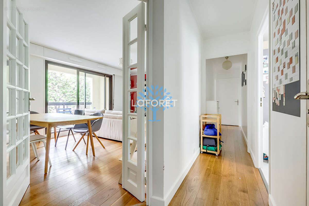Appartement à PARIS-20E