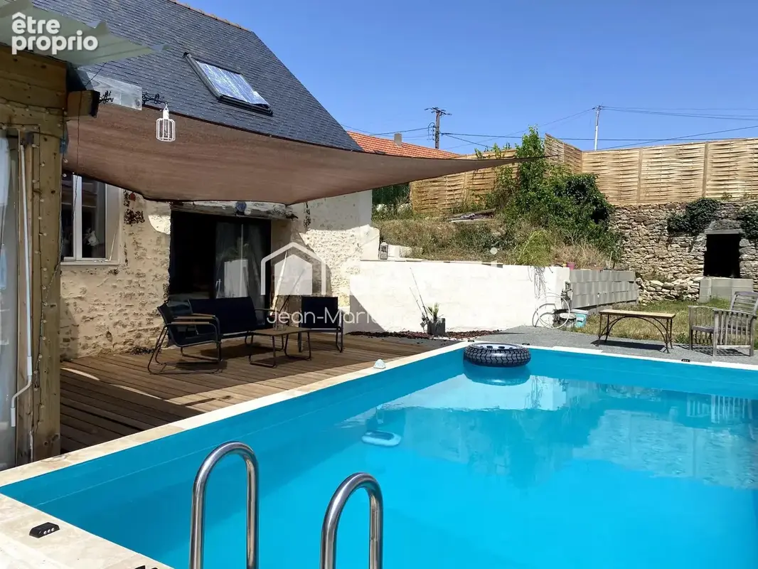 Photo 1 - Maison à GESNES-LE-GANDELIN