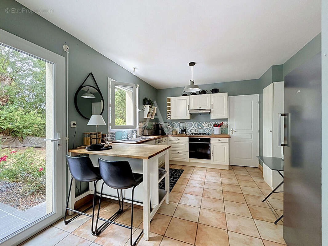 Pruillé : Maison de 155 m² parfaitement entretenue dans un quartier calme - photo 6