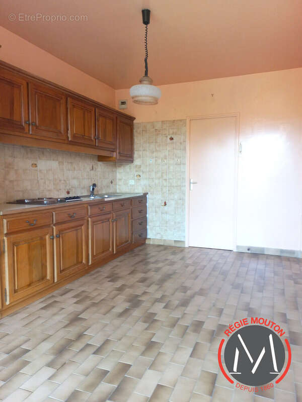 Appartement à CHAMPAGNE-AU-MONT-D&#039;OR