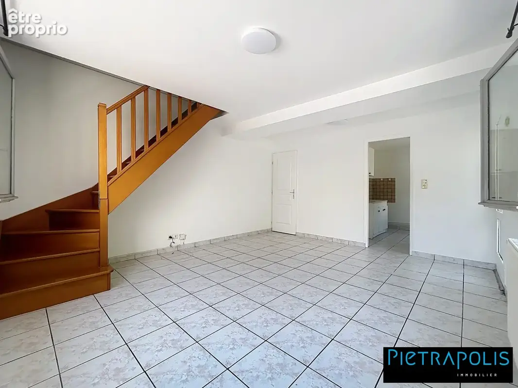 Appartement 51 m² à Villeurbanne  - photo 2