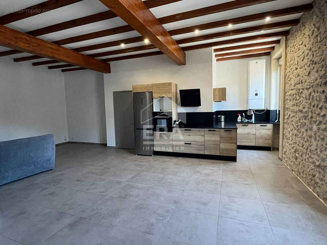 Appartement à CHATEAURENARD