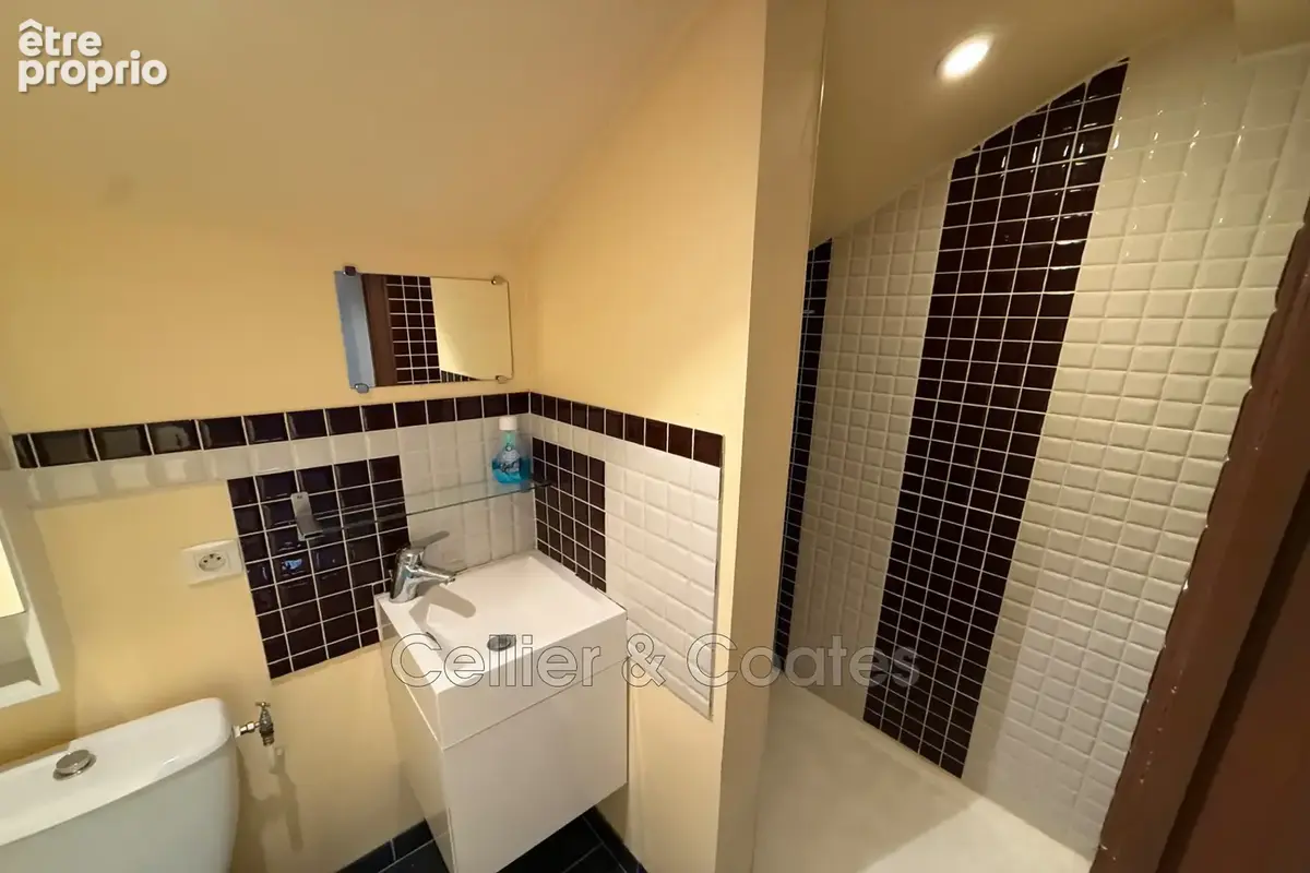 Maison 114 m² à Le Lavandou  - photo 7