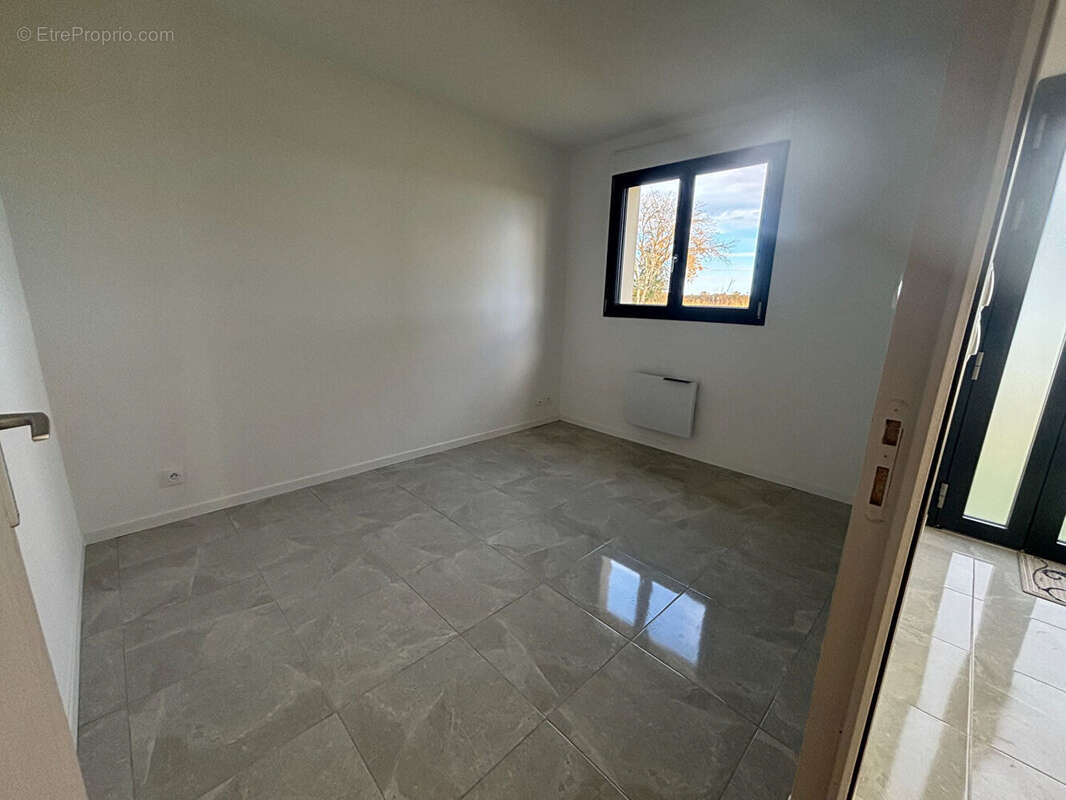 Maison à MAZEROLLES