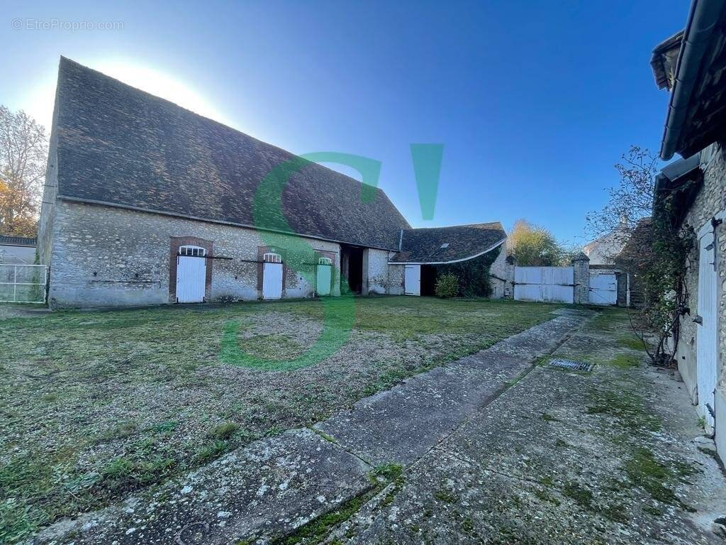 Maison à SAINT-CLAIR-SUR-EPTE