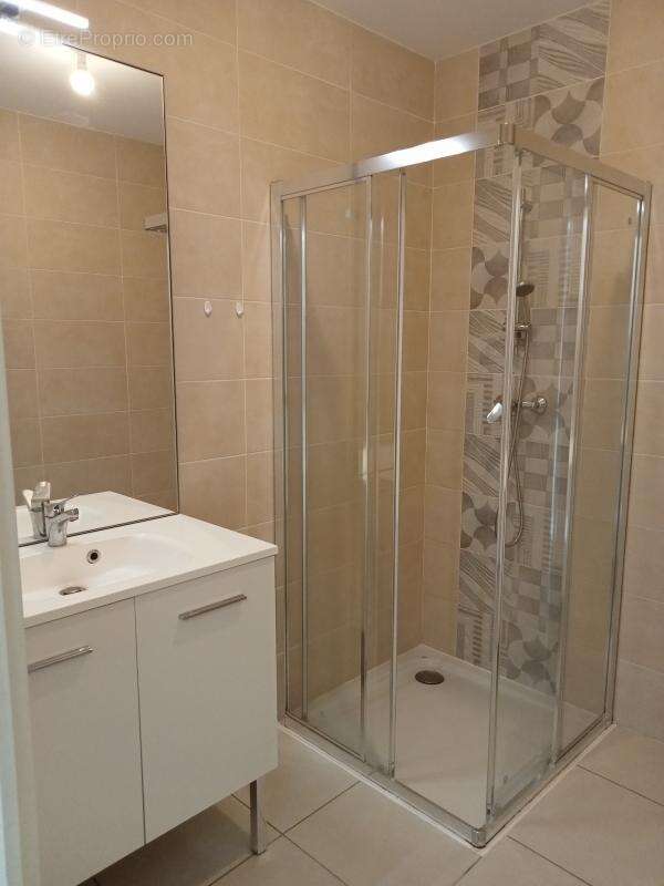 Maison à SAINT-JEAN-DE-NIOST