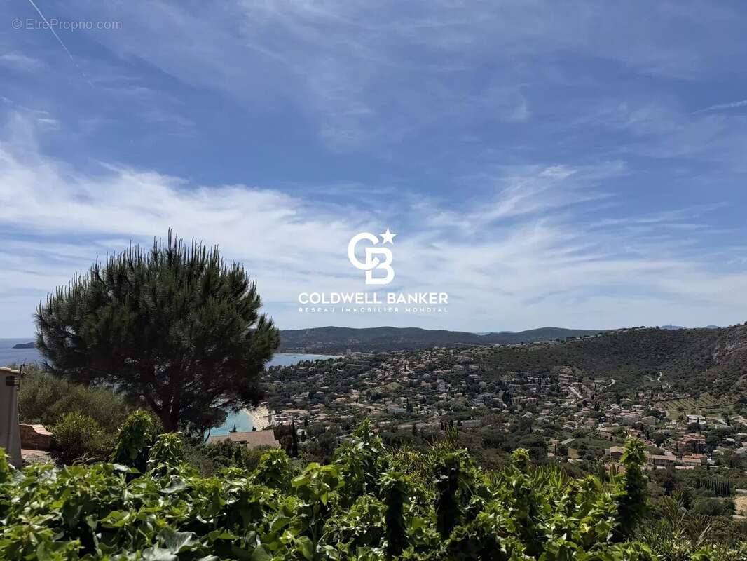 Appartement à LE LAVANDOU