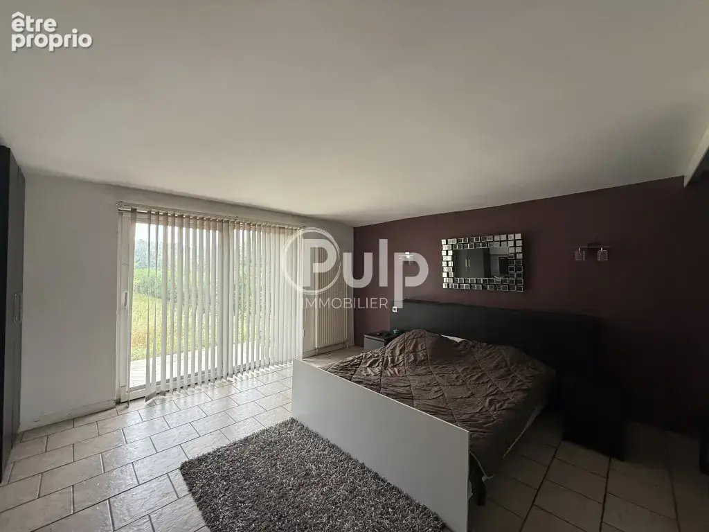 Maison familiale de 350 M2 sur plus de 2000 m2 de terrain - photo 5