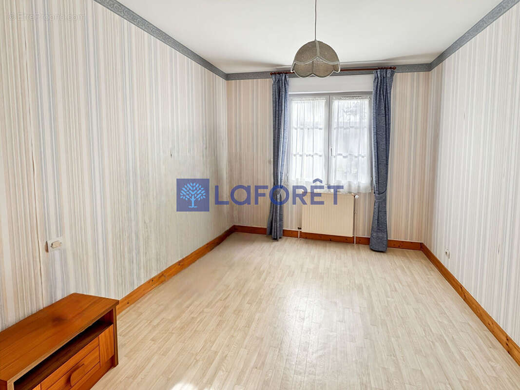 Maison à BALLAN-MIRE