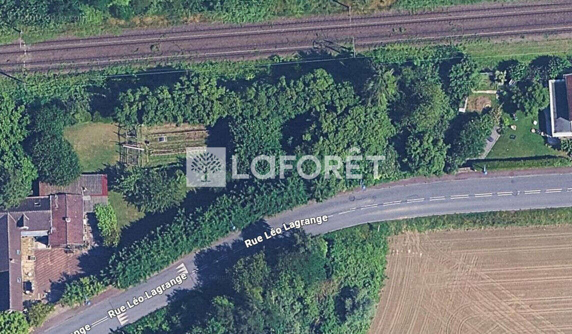 Terrain à DOUAI