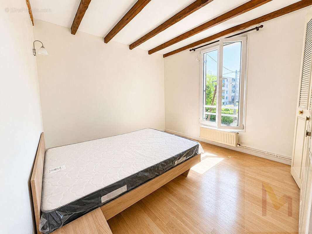 Appartement à NEUILLY-PLAISANCE