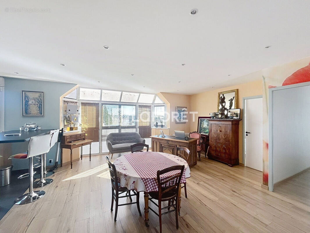 Appartement à FLERS