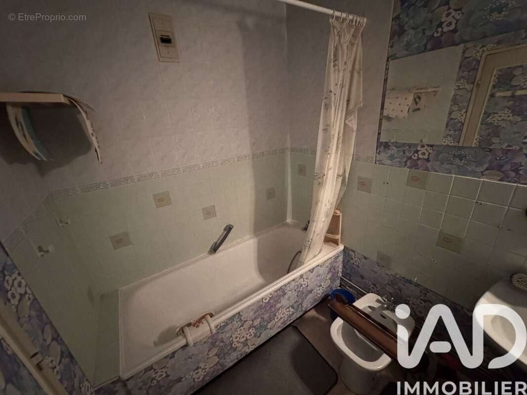 Photo 6 - Appartement à FLEURY-LES-AUBRAIS