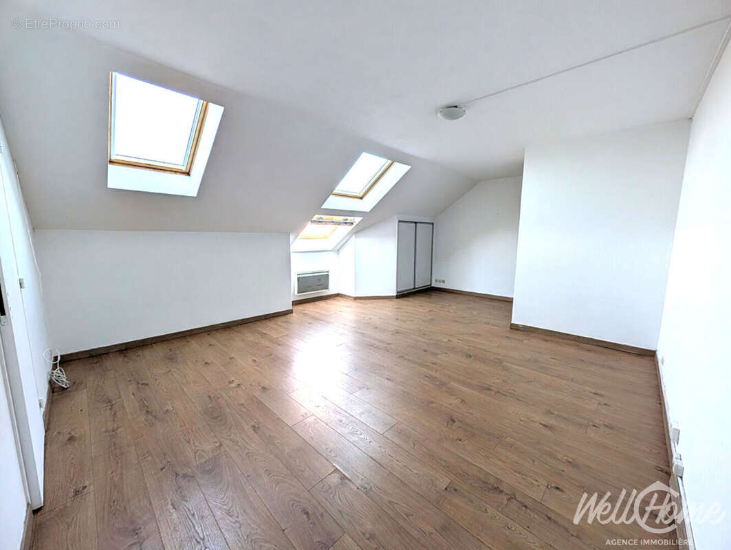 Appartement à PONTOISE