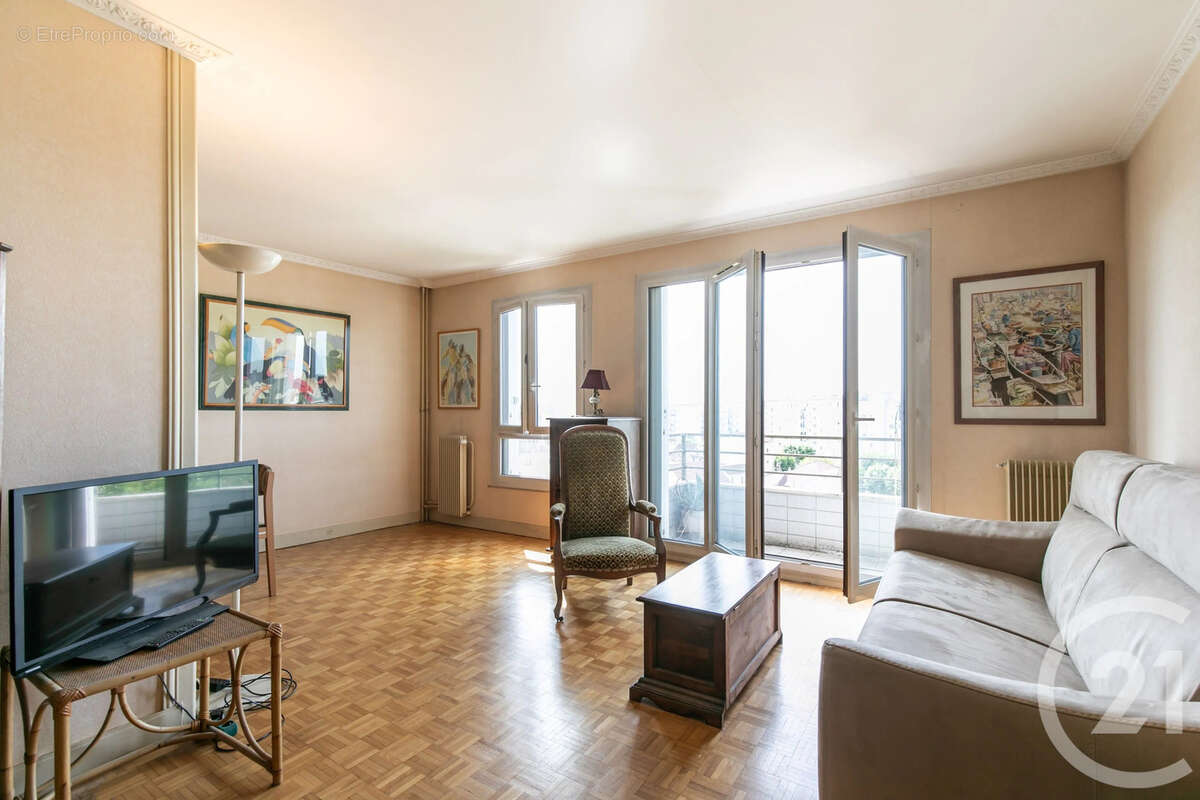 Appartement à CHAMPIGNY-SUR-MARNE