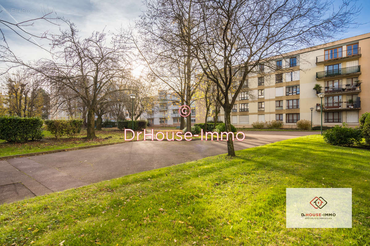 Appartement à NOGENT-SUR-MARNE