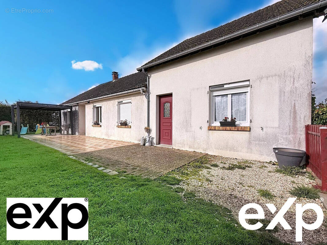 Maison à LE NEUBOURG