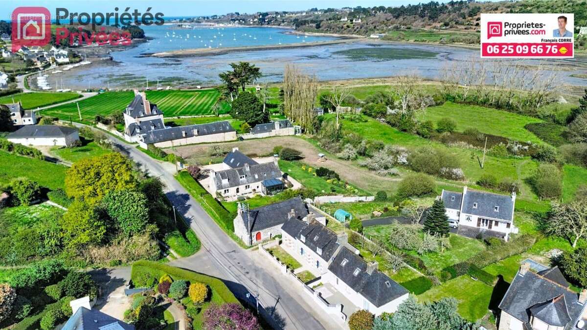 Maison à PLOUEZOC'H