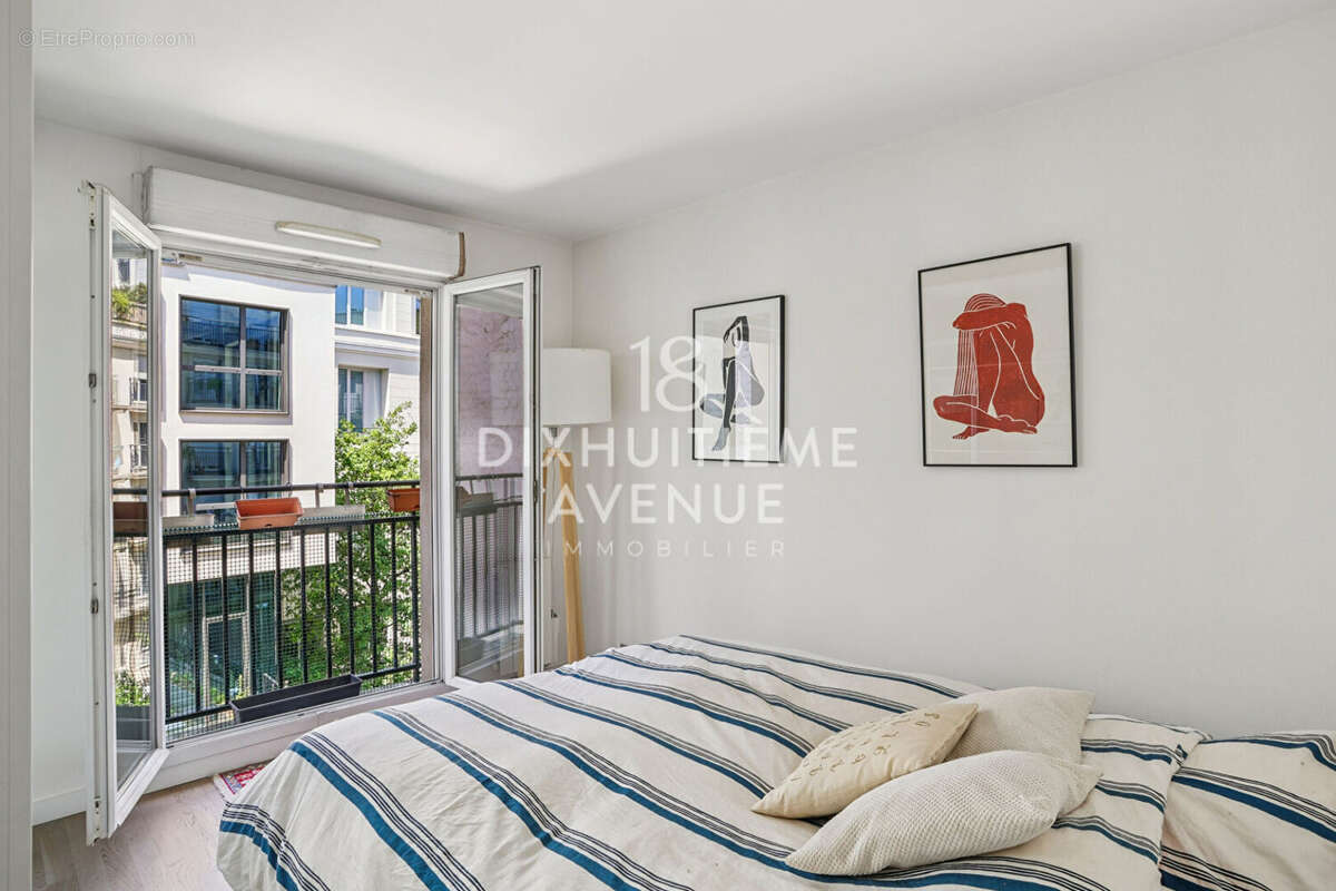 Appartement à PARIS-18E