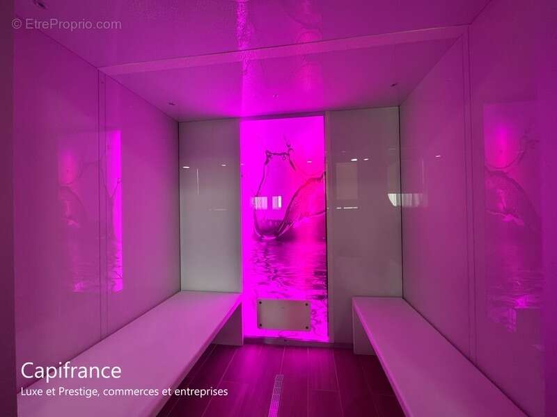 Commerce à BARNEVILLE-CARTERET