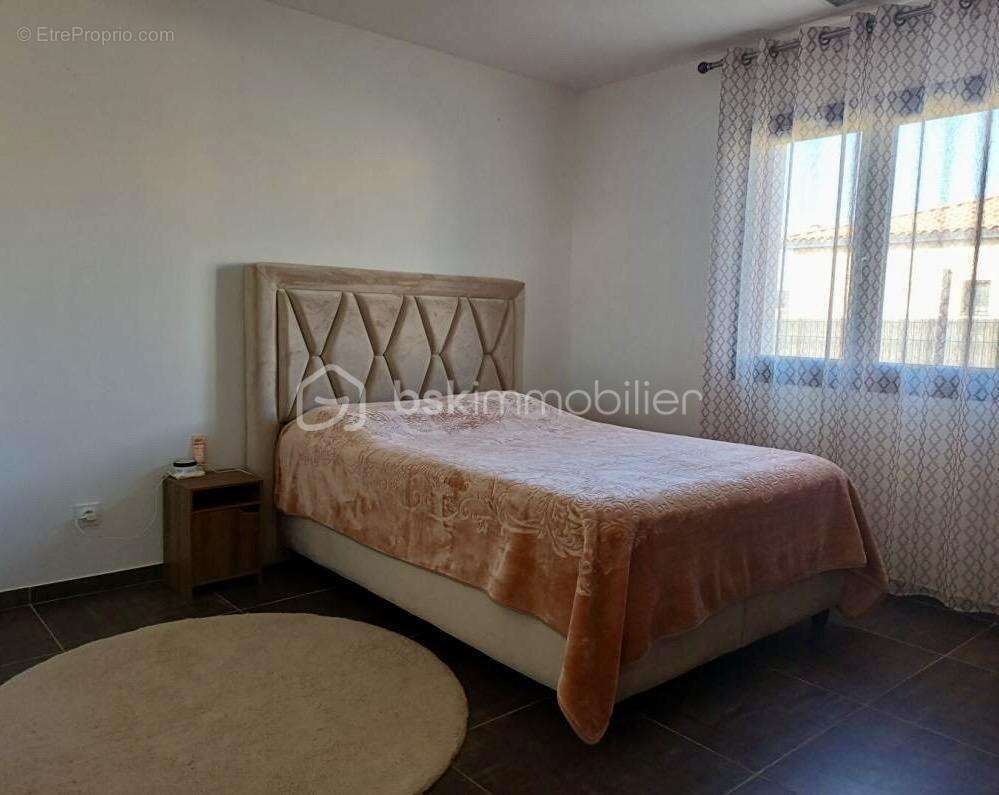 Maison à GINESTAS
