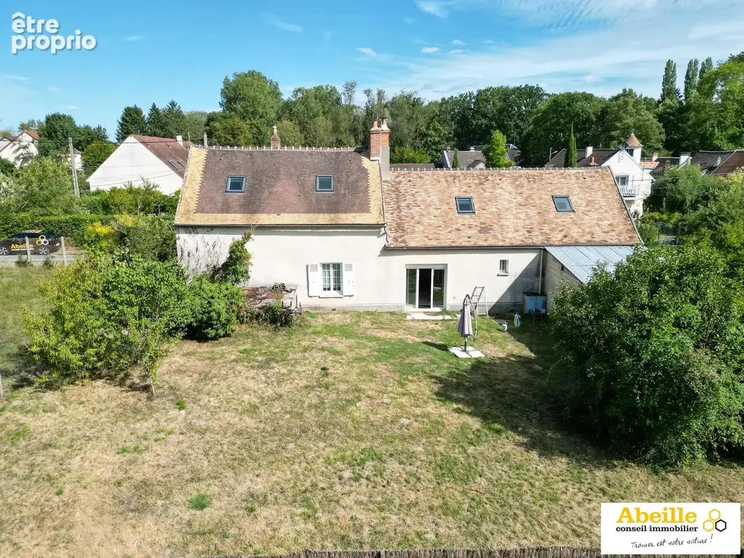 Maison à SAINT-CYR-SOUS-DOURDAN