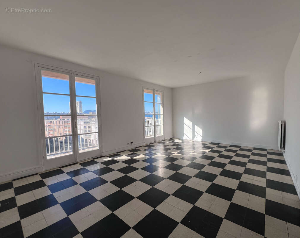 Appartement à TOULON