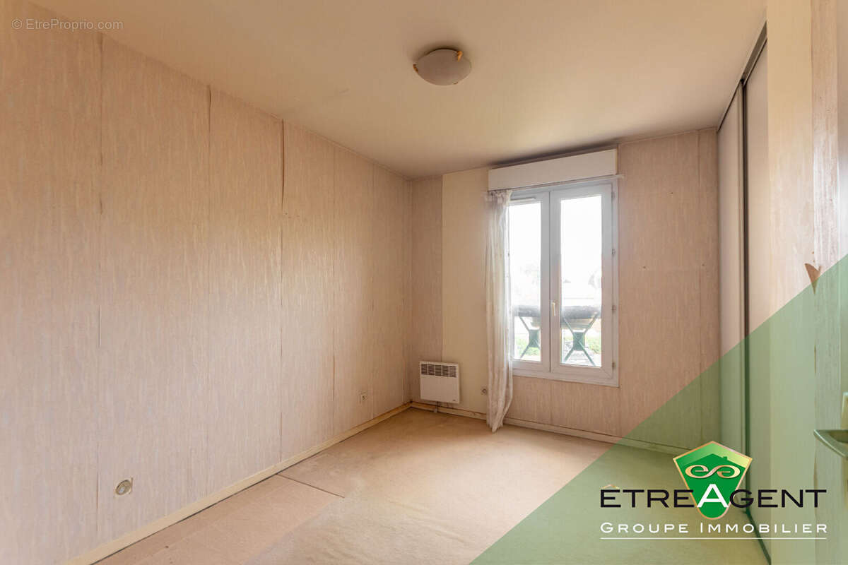 Appartement à VERNEUIL-SUR-SEINE