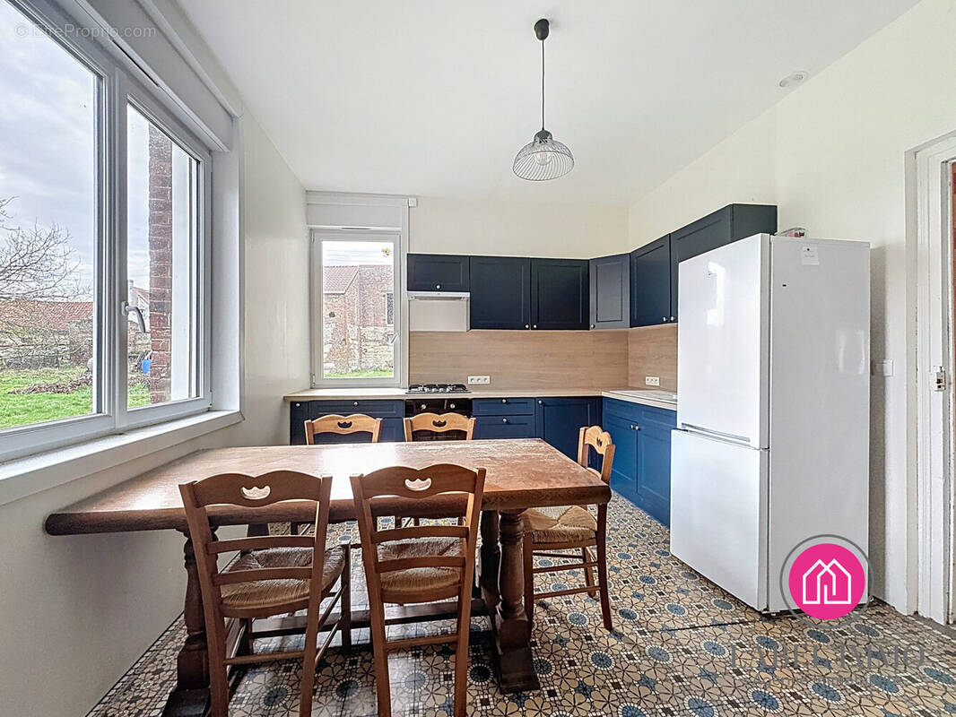 Maison à AVESNES-LE-SEC