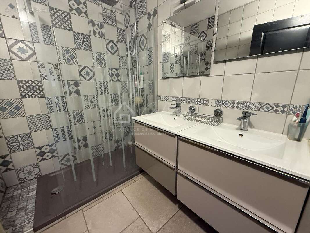 Maison à MILLY-LA-FORET