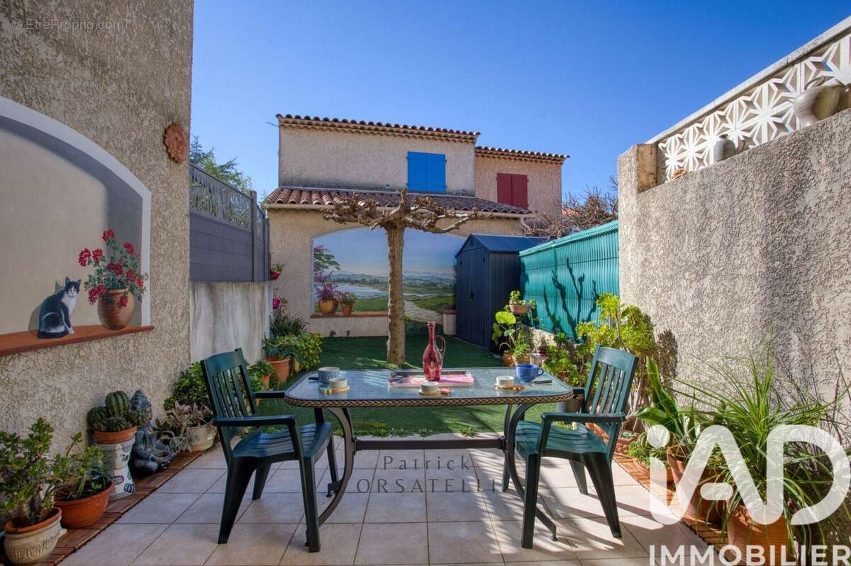 Photo 4 - Maison à FREJUS