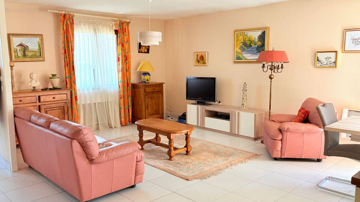 Maison à SALES